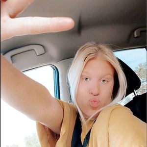 Meet your Posher, Kalli